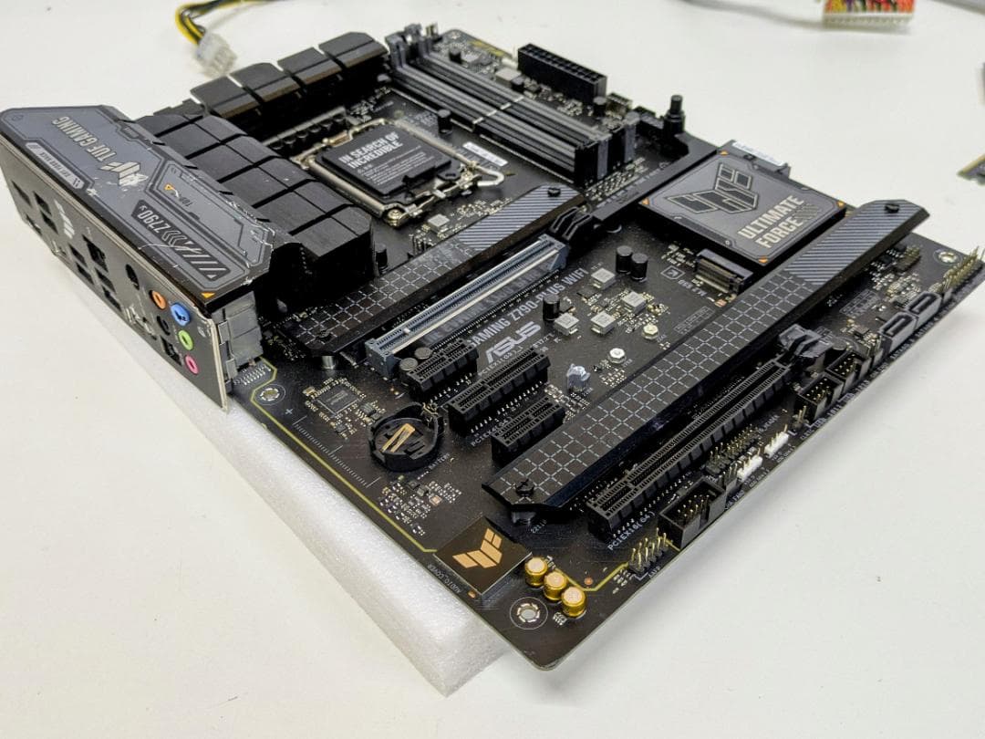 マザーボード 070700G ASUS TUF GAMING Z790-PLUS WIFI