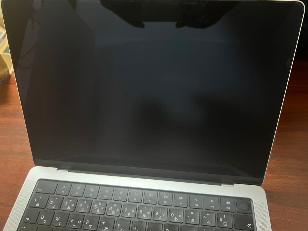 MacBook Pro M2Max 32GB 1TB 本体