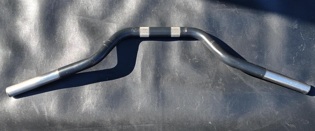 ショベルヘッド純正串刺しミラーロゴ入り超希少 エボ ショベル パン