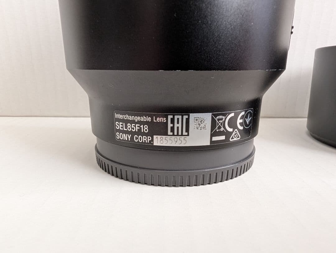 SONY SEL85F18 単焦点レンズ F1.8　ソニー　ポートレート