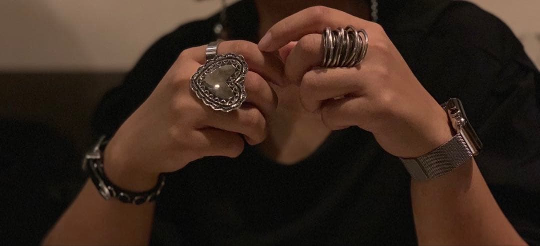 sunshine reeves beams boyハート型 リング - メルカリ