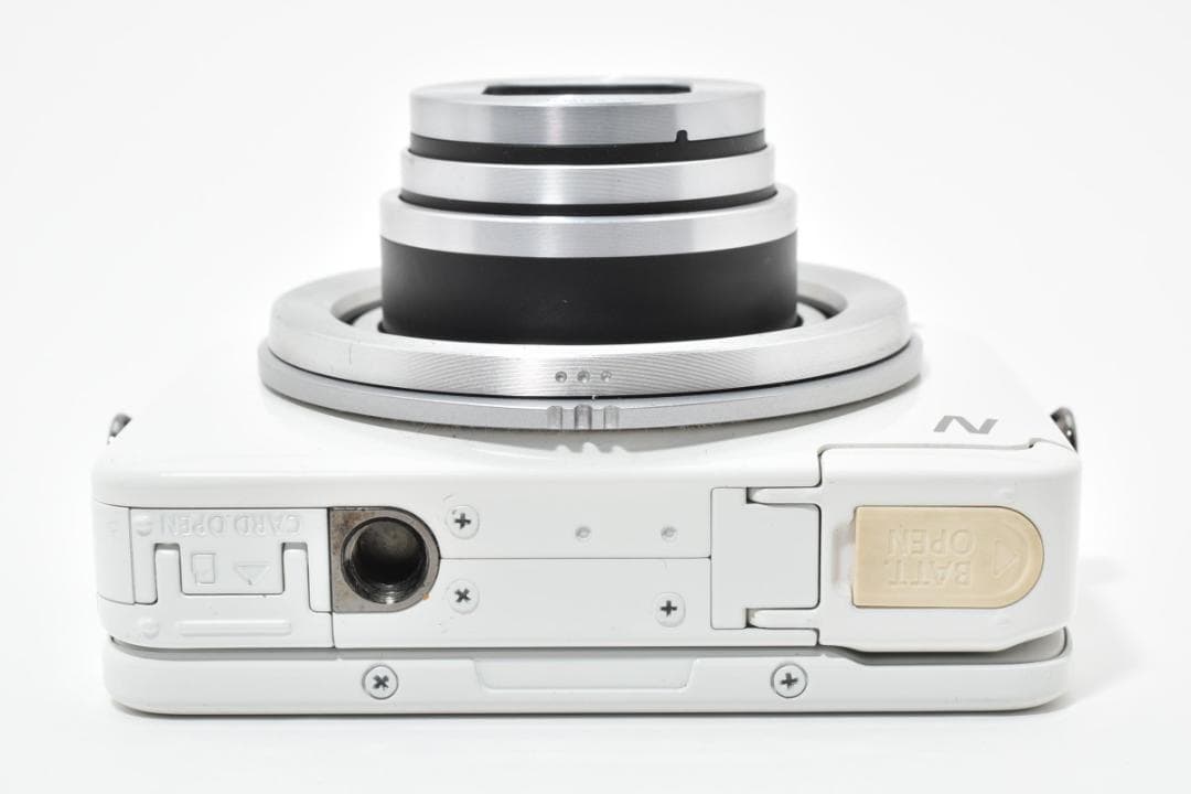 【美品】Canon PowerShot N ホワイト　動作確認済　充電器付☆