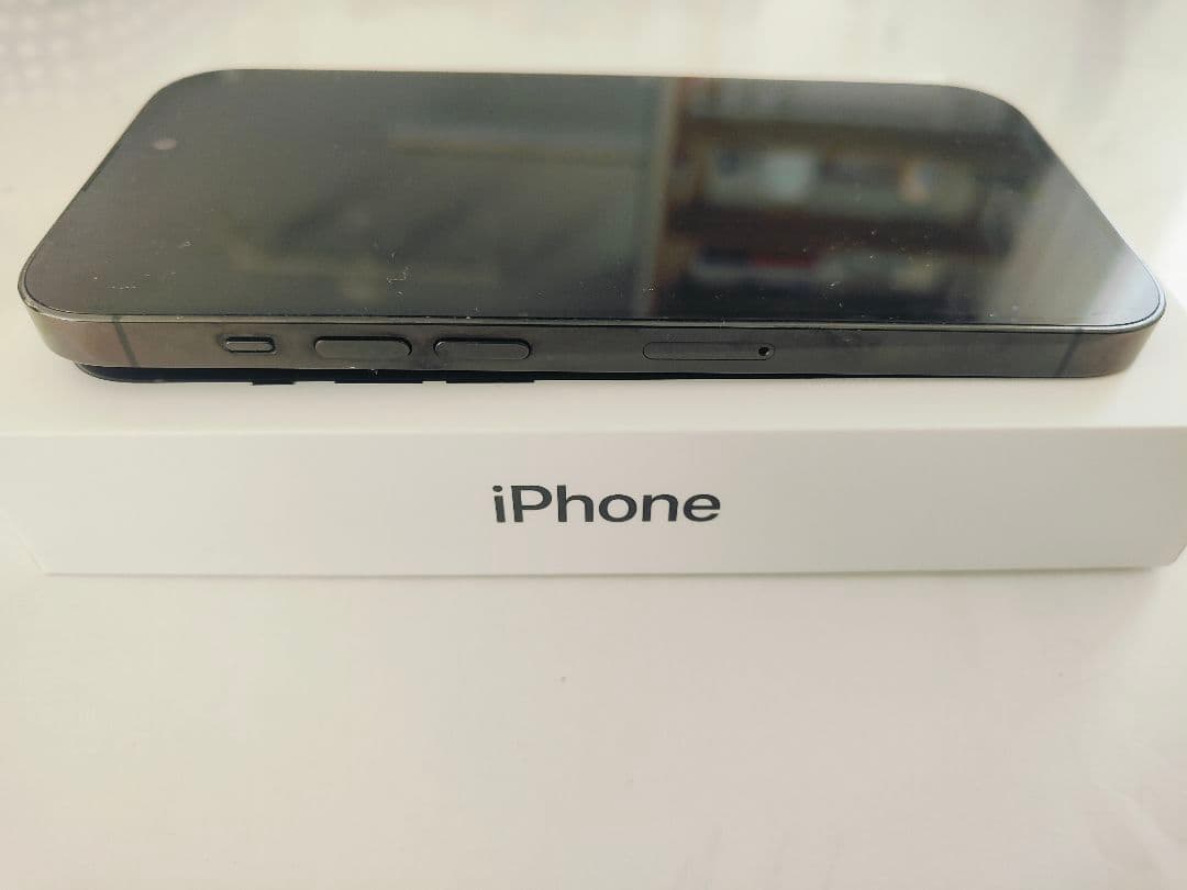 【美品】iPhone 14 Pro 512GB スペースブラック 本体