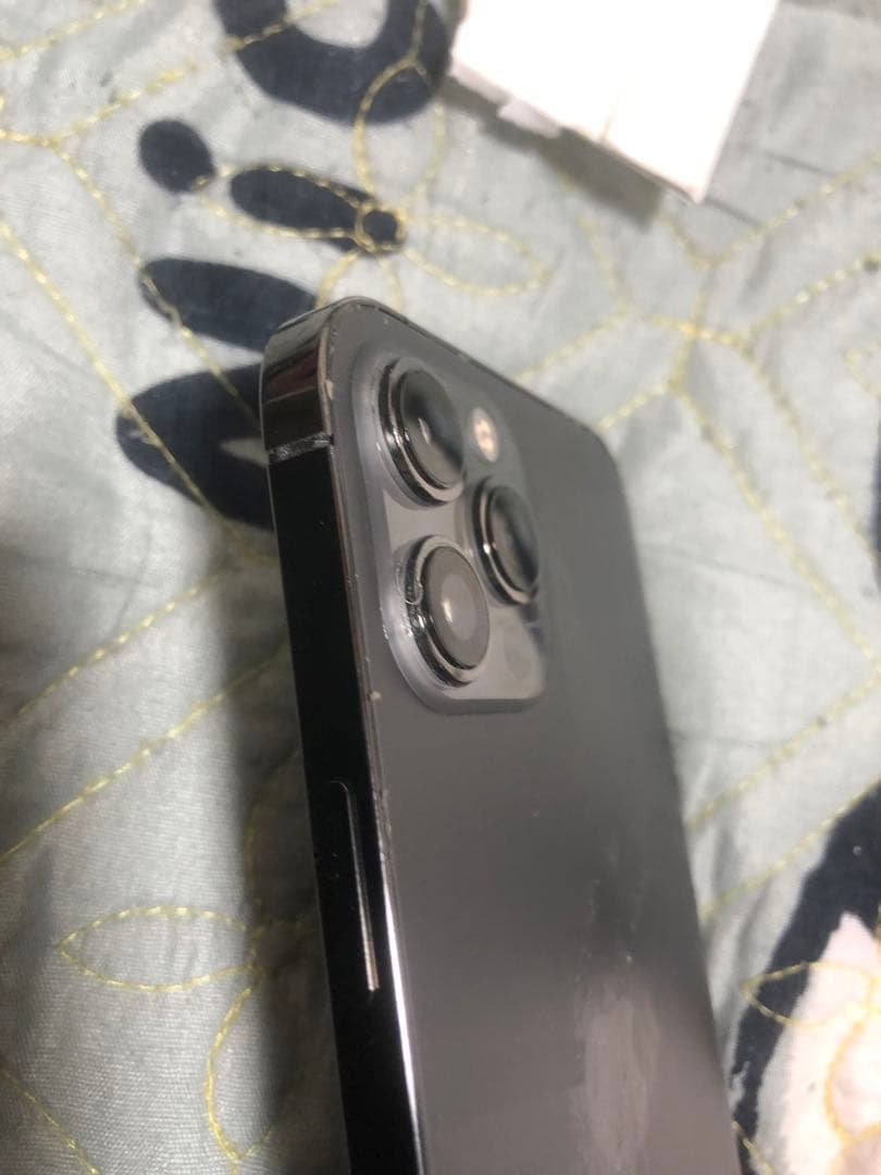 iPhone 12 Pro Max 128GB。ジャンク品。