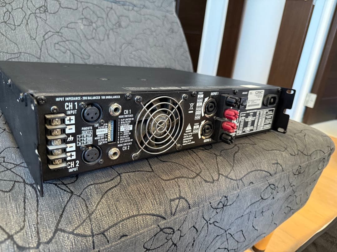 アンプ QSC PROFESSIONAL POWER AMPLIFIER RMX 850