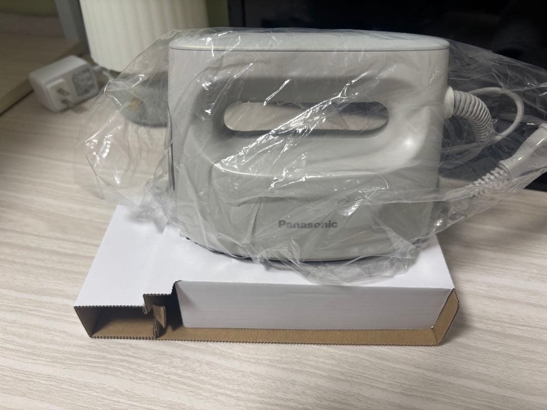 Panasonic 衣類スチーマー　スマート・パワフル　NI-FS70A-C 概要 衣類スチーマー NI-FS70A | アイロン・衣類スチーマー | Panasonic