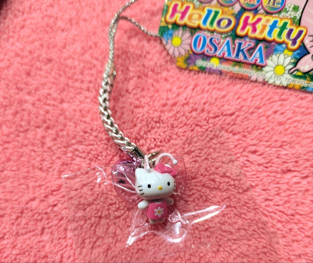ハローキティ 大阪 蝶
