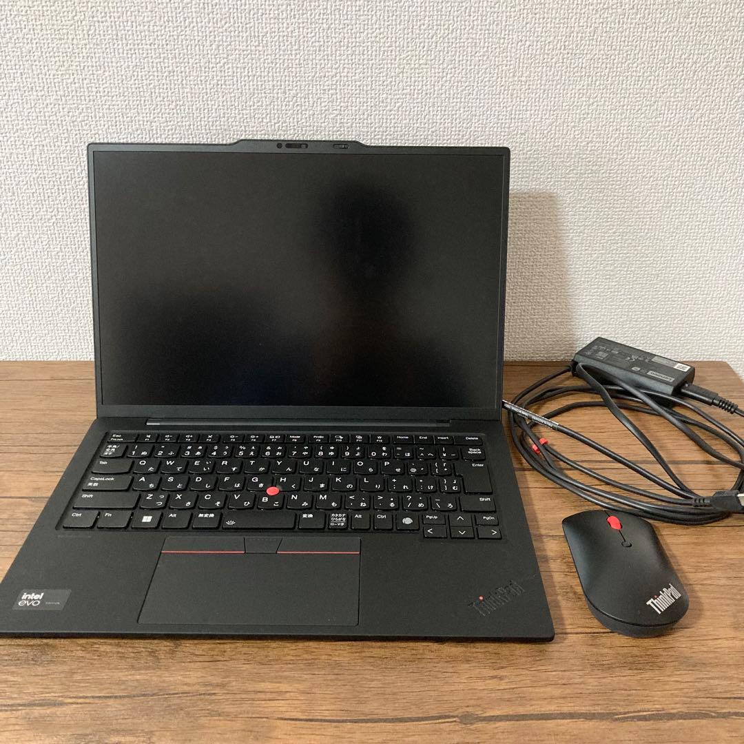 1/12削除・Lenovo ThinkPad X1 Carbon Gen 12