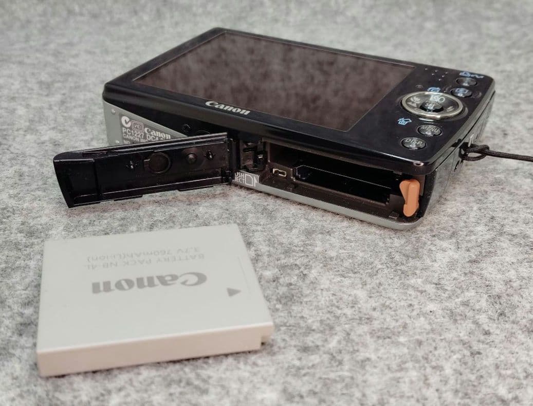 Canon IXY Digital ９０　　ＣＣＤモデル