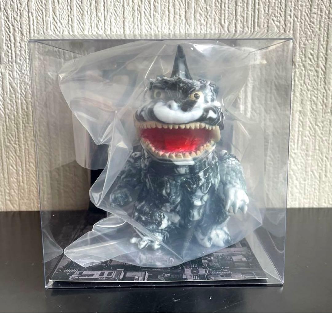 ウルトラCUBE シカルナ工房 ゴメス マーブル ソフビ