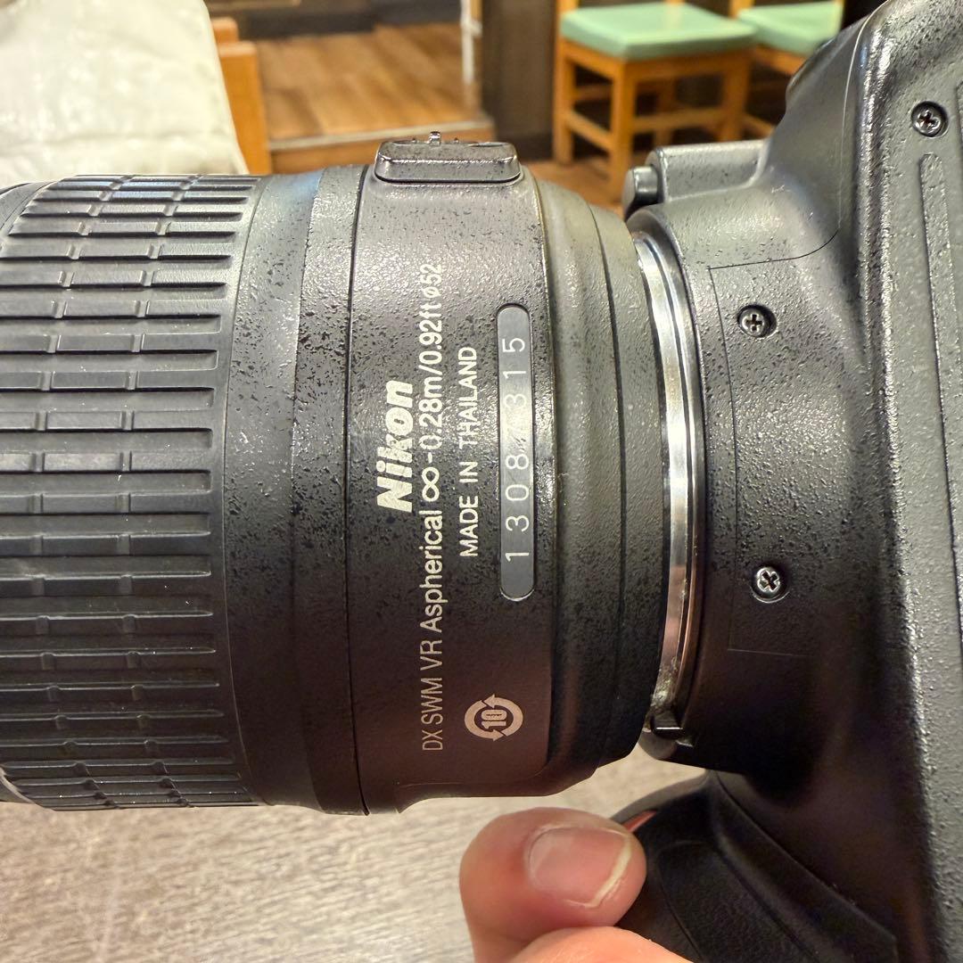 Nikon D3000 一眼カメラ