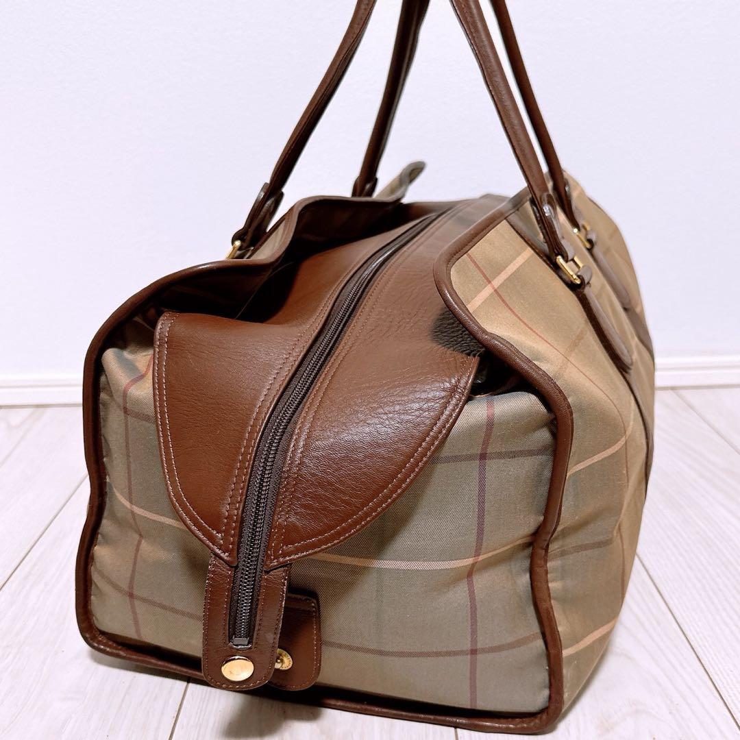 《美品》Burberrys(バーバリー)ボストンバッグ