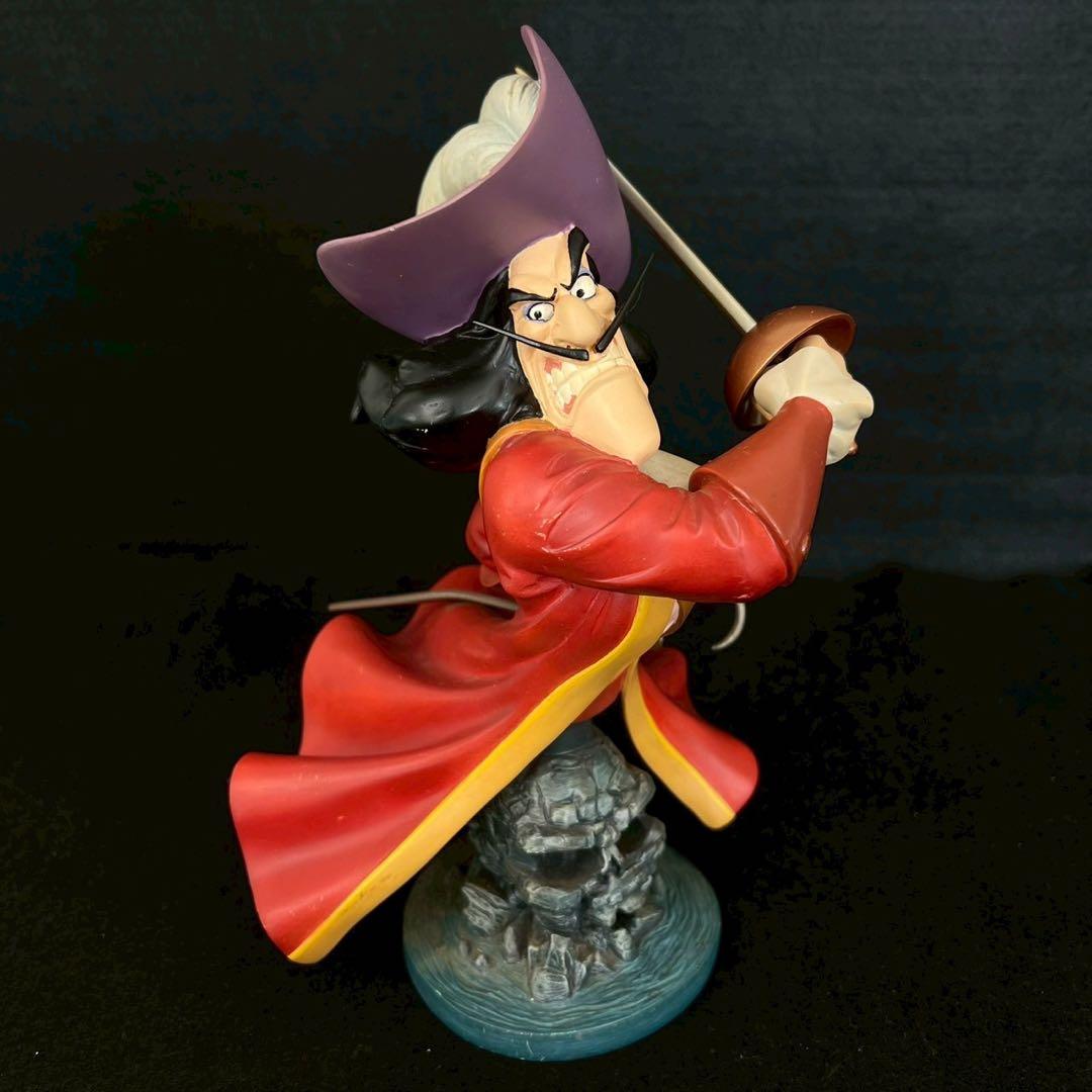 F 【限定1000体】キャプテン フックEnescoフィギュア ディズニー ディズニーストア フック船長 キャプテン・フック 12インチ アクション