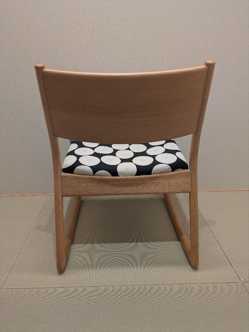 U-La】ロッキングアームチェア オーク 座面ハンドメイド グッドデザイン