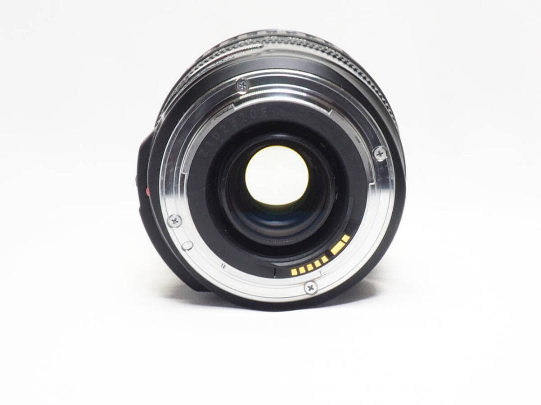 Canon EF 28-135mm F3.5-5.6 IS USM 《 動作良好