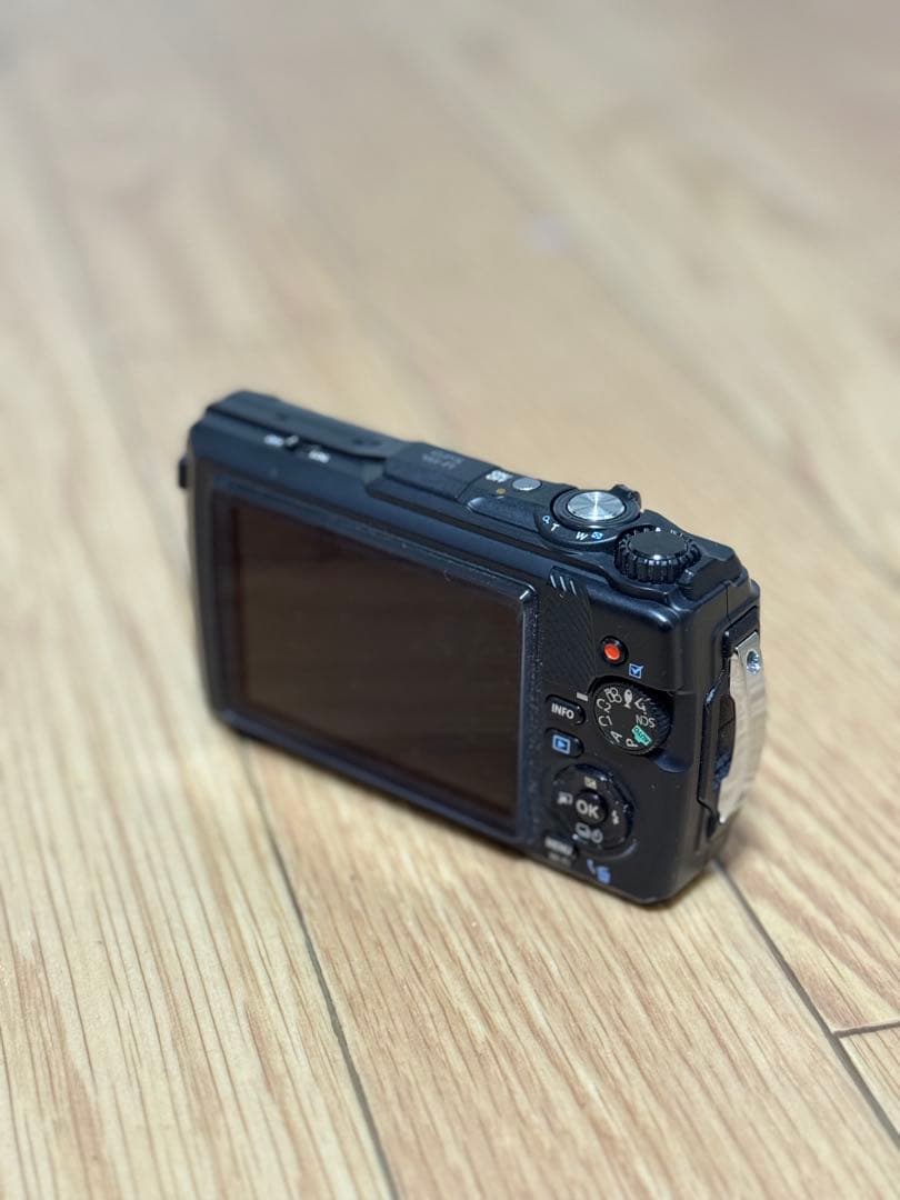 OM SYSTEM Tough TG-7 ブラック ケース付き