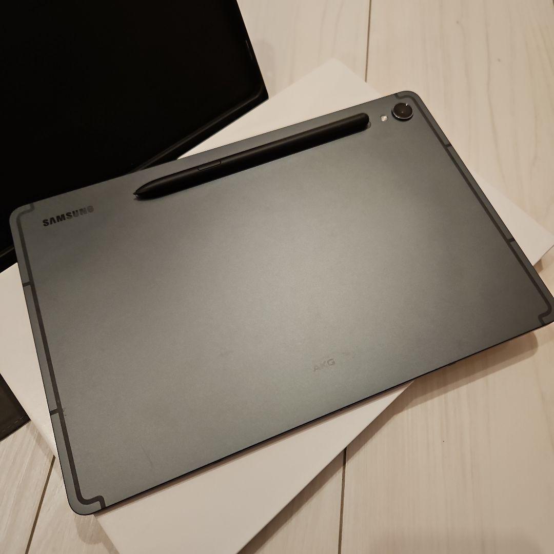 Samsung Galaxy Tab S9 本体 カバー付き