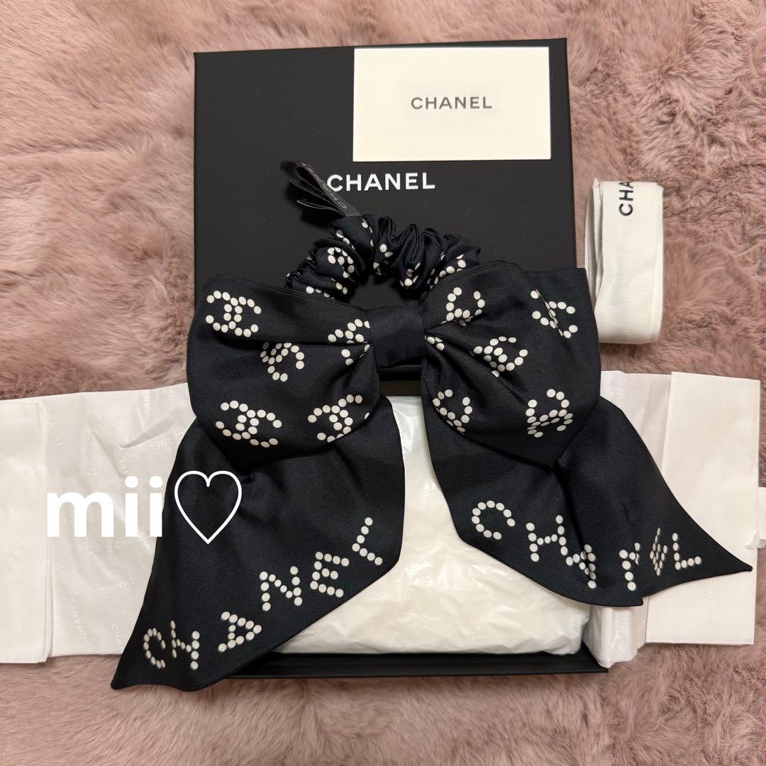 2025c ccマーク シュシュ ヘッドアクセサリー ヘアアクセサリー ヘアゴム 楽天市場】シュシュ ヘアゴム ヘアアクセサリー ベロア ベルベット