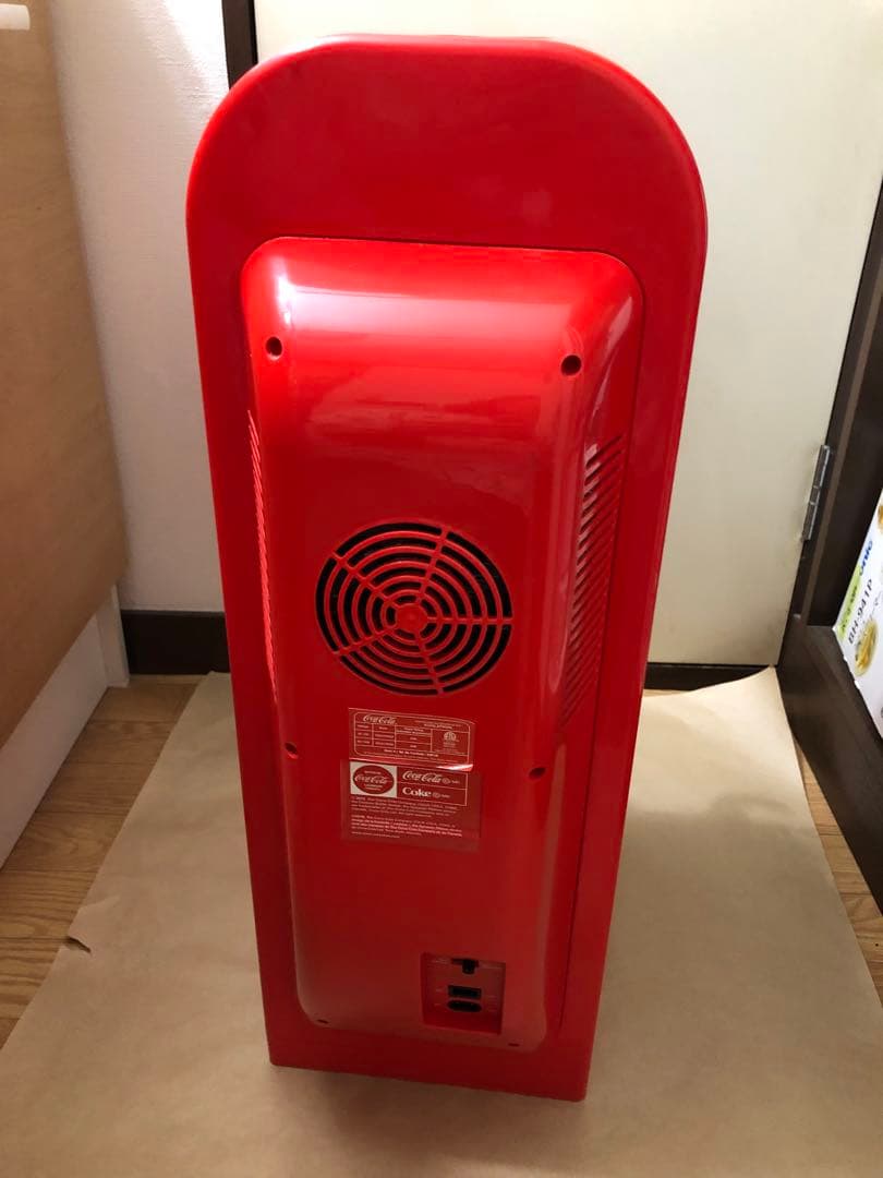 Coca-Cola コカコーラ レトロ調 自動販売機型冷蔵庫 CVF18-G - メルカリ