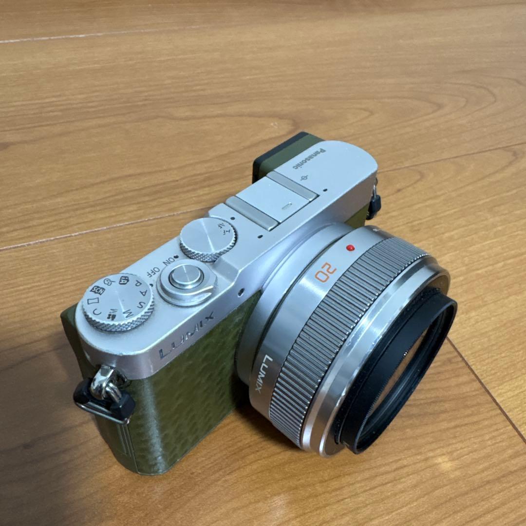 LUMIX DMC-GM5-G ボディ グリーン G 20mm f/1.7 付