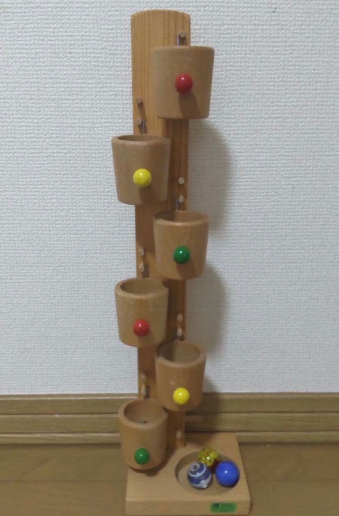 ドイツ ベック社 BECK社 バケツのビー玉落とし ローラーカップ 木製