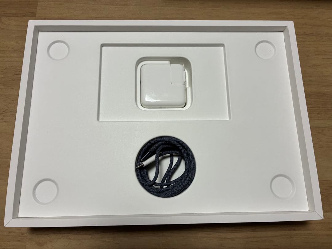 M4チップ 13インチMacBook Air スペースグレー