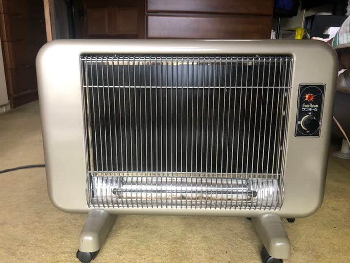 遠赤外線パネルヒーター・日本遠赤外線株式会社 Amazon | 省エネ／省電力 日本遠赤外線株式会社 サンルミエ・エクセラ5