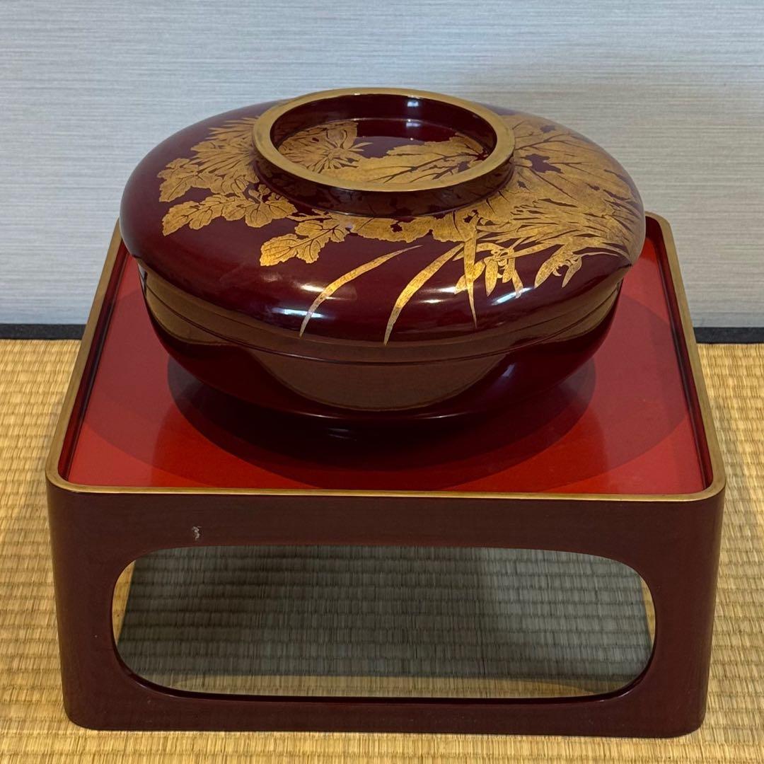 輪島塗 草花沈金 溜塗 栗色 大平 一対 明治時代後期 喰籠 木製漆器