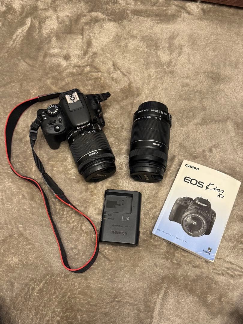 Canon EOS Kiss X7 ダブルズームセット CANON EOS Kiss X7 ダブルズームキット 価格比較 - 価格.com