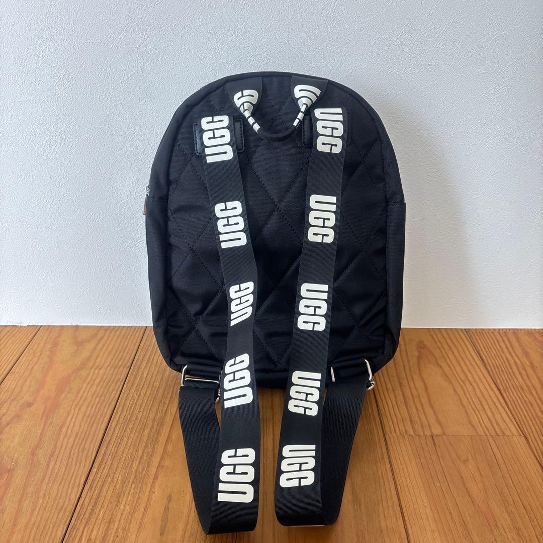 UGGキルティングバッグパック Amazon.co.jp: UGG レディース Adaya バックパック パフバッグ、流木