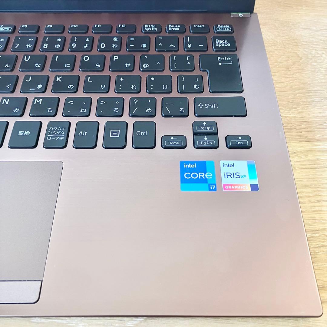 VAIO i7 32GB SSD512GBタッチ軽量Windows11ノートPC