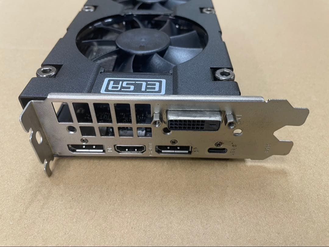 ELSA RTX 2070グラフィックボードtypeC端子