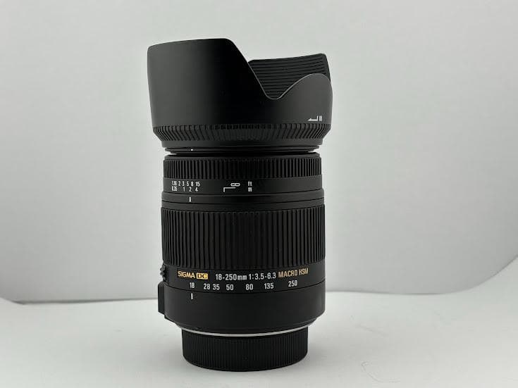 ★極上美品★シグマ18-250mmF3.5-6.3DC MACRO OS HSM