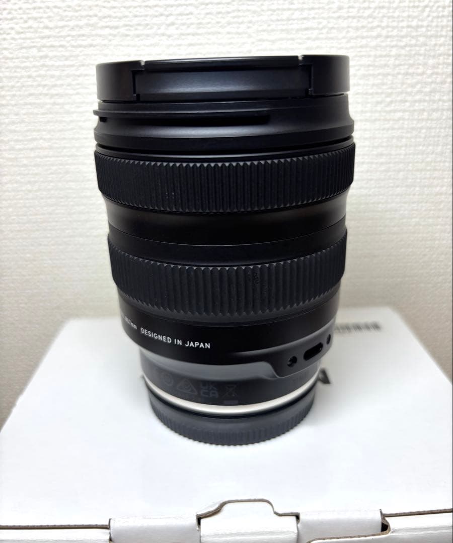 TAMRON 20-40mm F/2.8 Di III VXD 箱付き