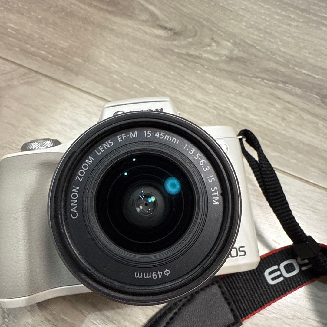 【美品】Canon EOS Kiss M ホワイト