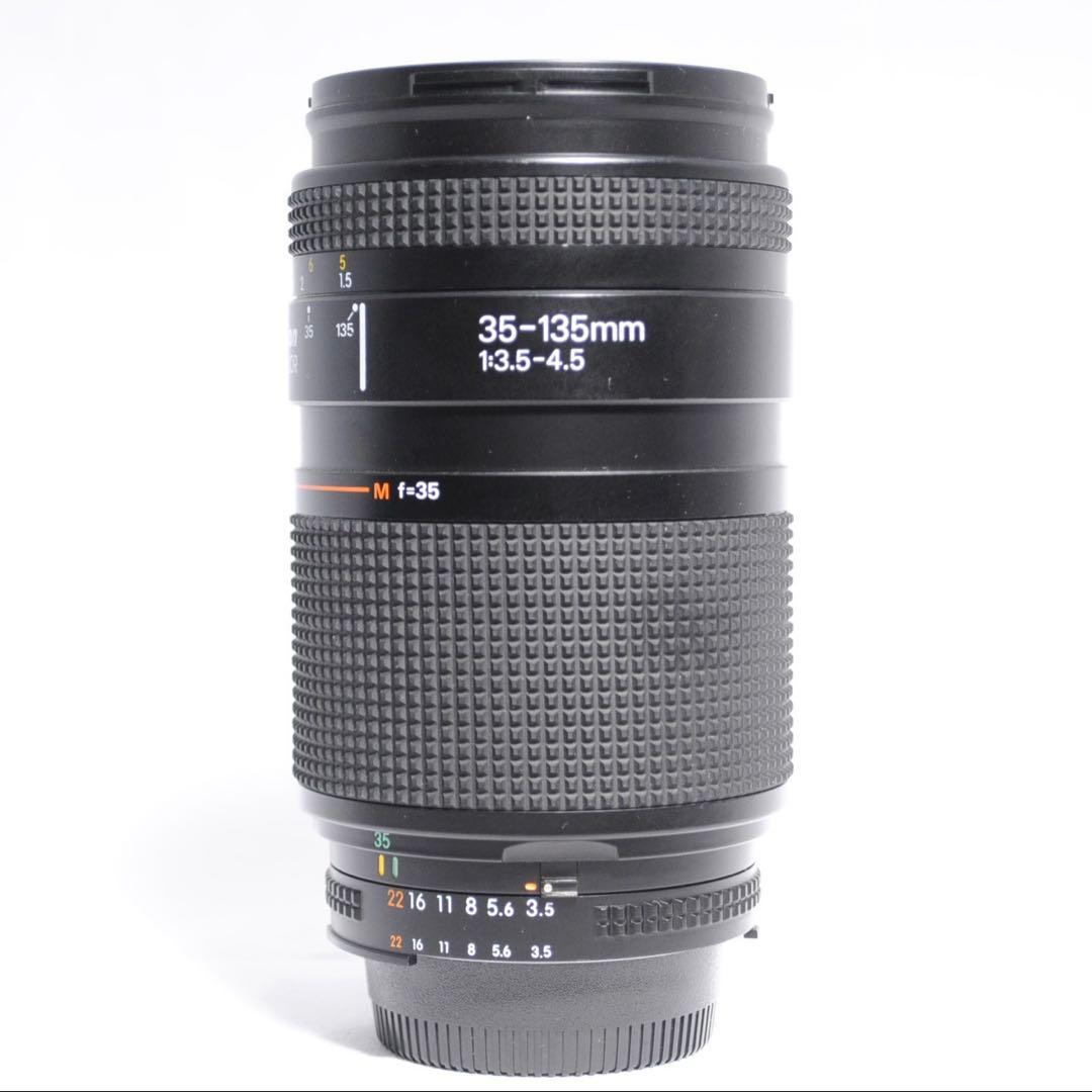 美品✨Nikon D70✨一眼レフカメラ　初心者おすすめ　中近レンズ　ショット少