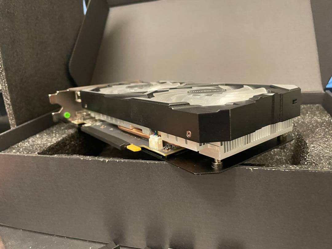 カキピー　GEFORCE RTX3050