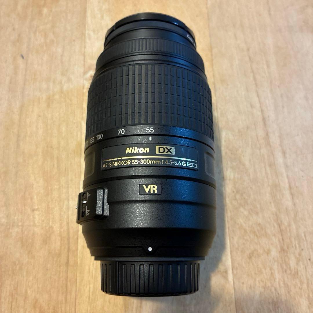 レンズ(ズーム) Nikon AF-S DX NIKKOR 55-300mm f/4.5-5.6G Nikon 55-300mm f/4.5-5.6G ED VR AF-S DX Nikkor Zoom Lens for Nikon