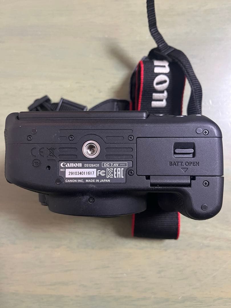 Canon EOS kiss X7i ボディ