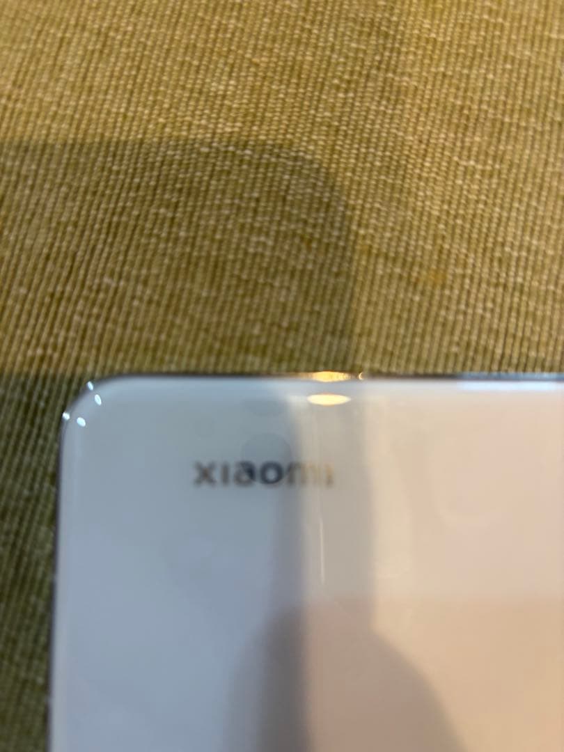 Xiaomi LEICAカメラ ホワイトスマートフォン 本体