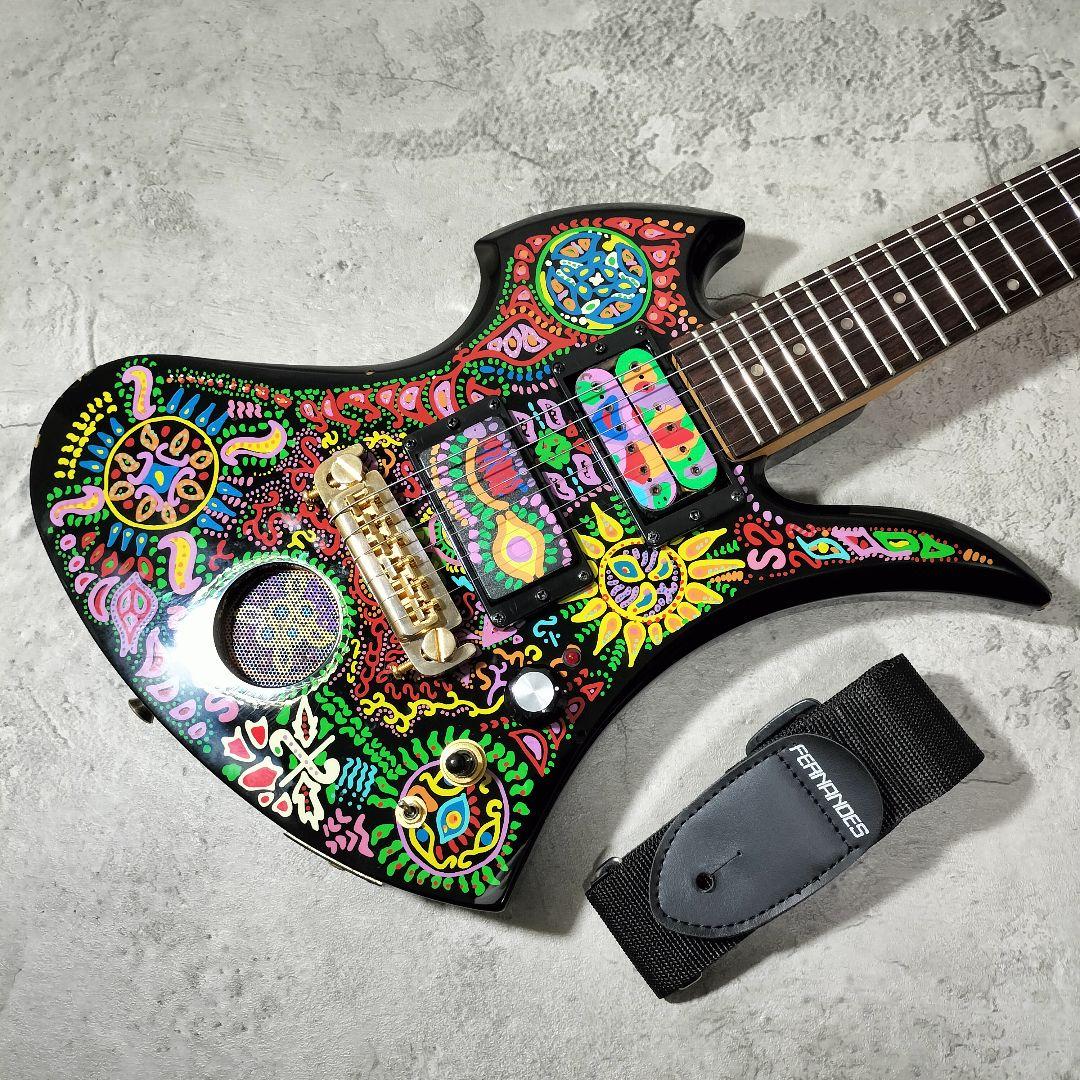 FERNANDES MG-Jr ミニエレキギター HIDEモデル サイケ柄 Amazon | FERNANDES MG-JR. ミニエレキギター hideモデル スピーカー