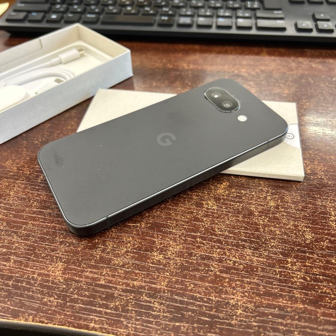 Google Pixel 9aブラック 本体　ケースおまけ付き