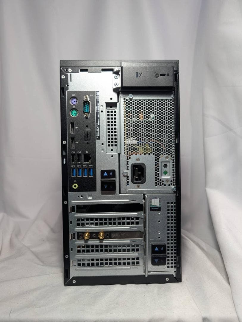 Dell 第8世代 i7/8GB/SSD+HDD/Office