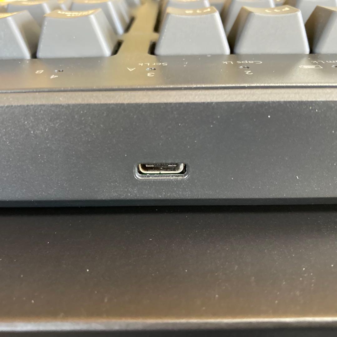 REALFORCE R3 テンキーレス ブラック 変荷重 R3HC12