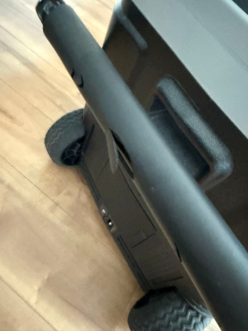 Goture 車載冷蔵庫 40L 大容量キャスター付き 調整ハンドル付き