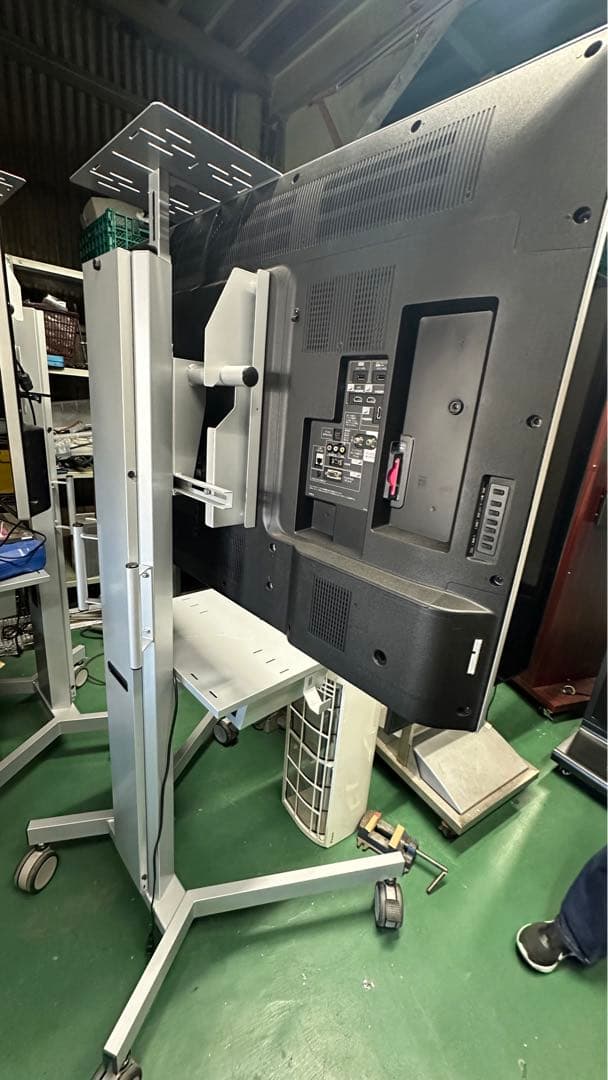 2016年製 液晶テレビSHARP 60インチ