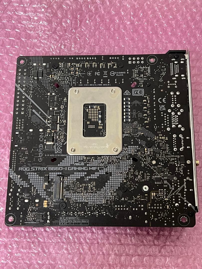 ASUS ROG STRIX B660-I GAMING WIFI マザーボード