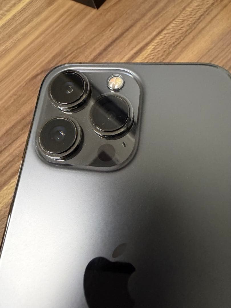 iPhone13PRO 256GB グラファイト　極美品　ケース付き