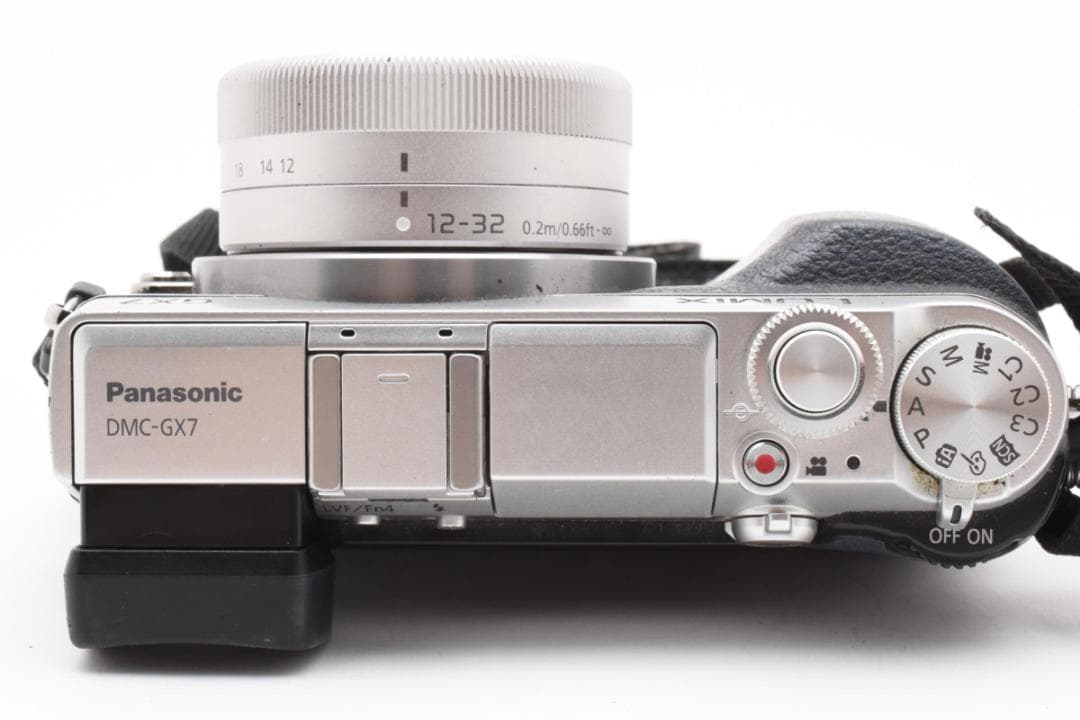 ショット数少 Panasonic LUMIX DMC-GX7 ミラーレスカメラ