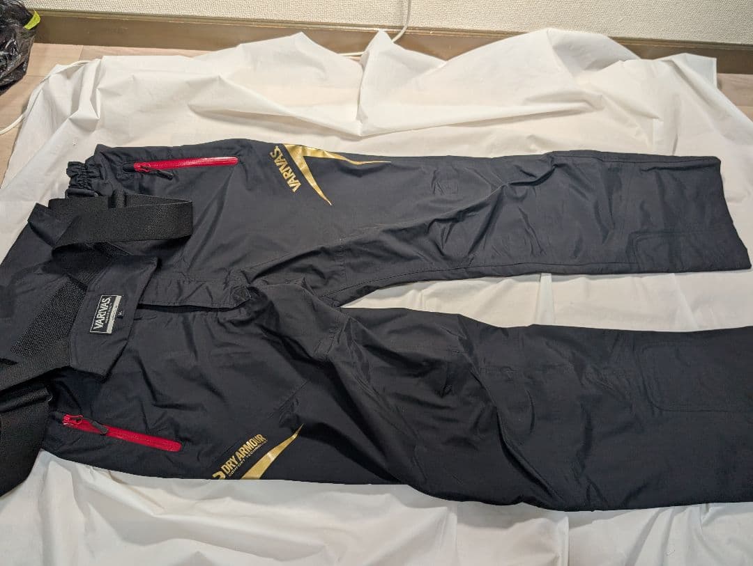 オス様専用 管575GP VARS-11 ドライアーマーレインスーツ LLサイズ